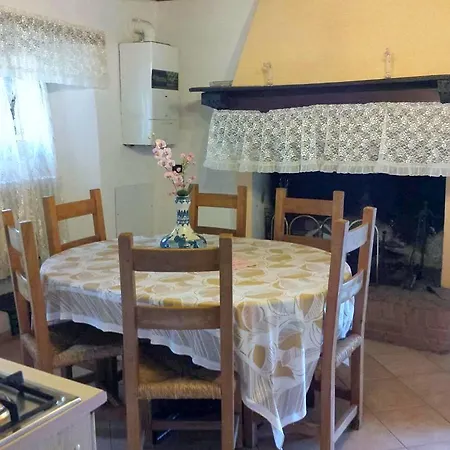 Landsted La Casa Del Silenzio Campello sul Clitunno
